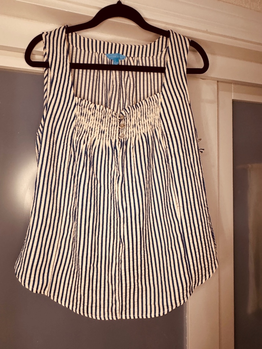 NWT Draper James blouse size L Blue and White